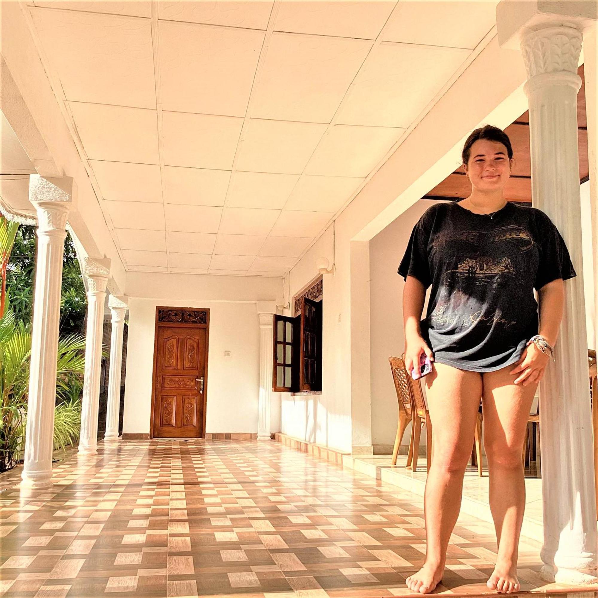 Grand Refuge Holiday Rooms Anuradhapura Exteriör bild